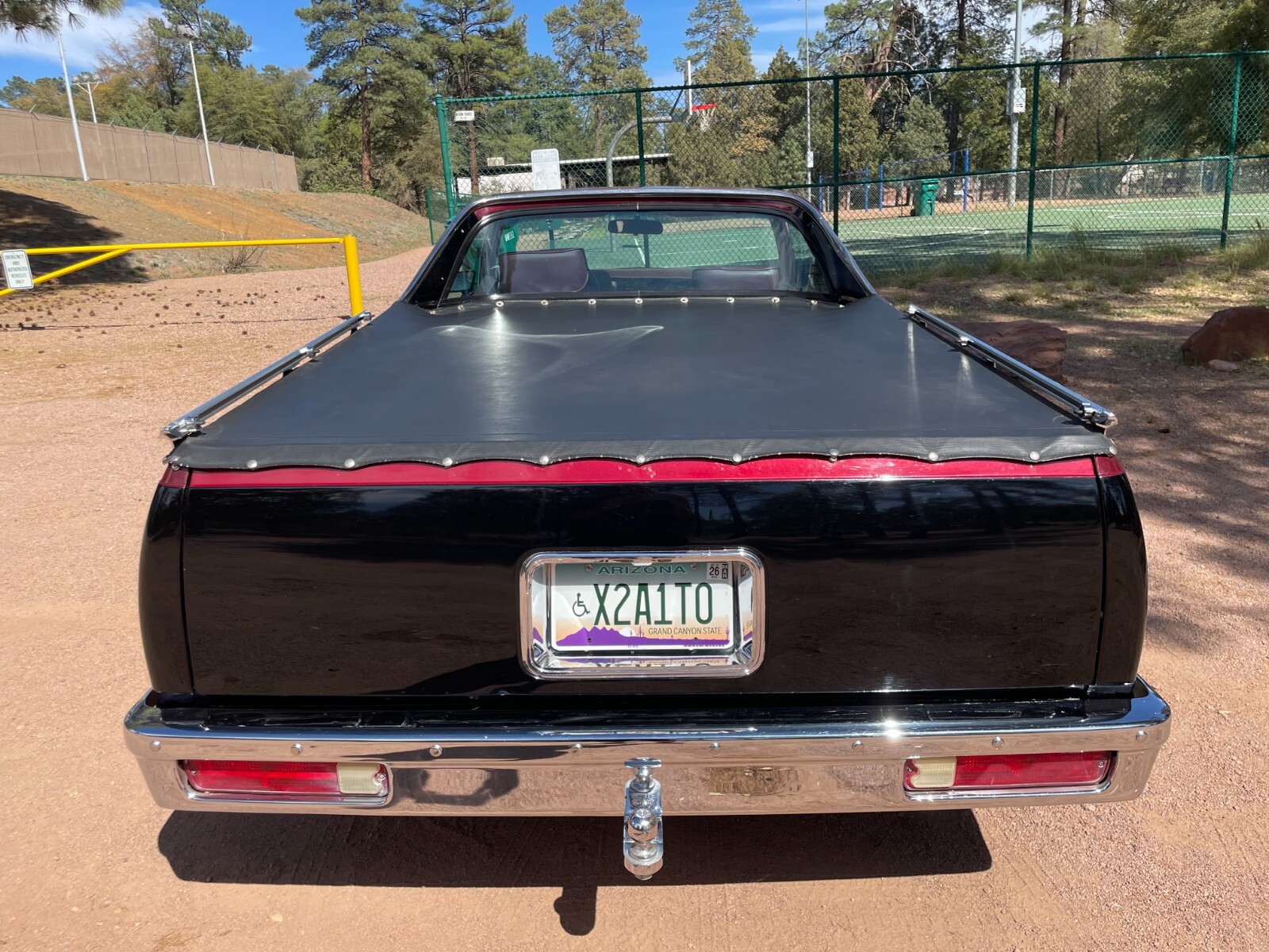Chevrolet-El-Camino-1986-Standard-Cab-Pickup-9