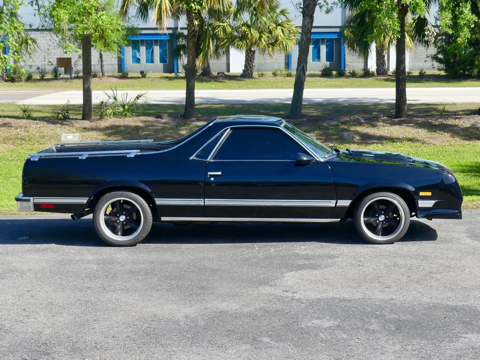 Chevrolet-El-Camino-SS-1986-Pickup-Truck-21