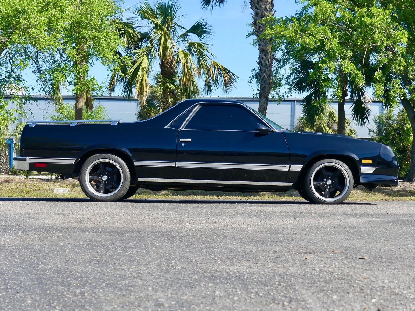 Chevrolet-El-Camino-SS-1986-Pickup-Truck-22