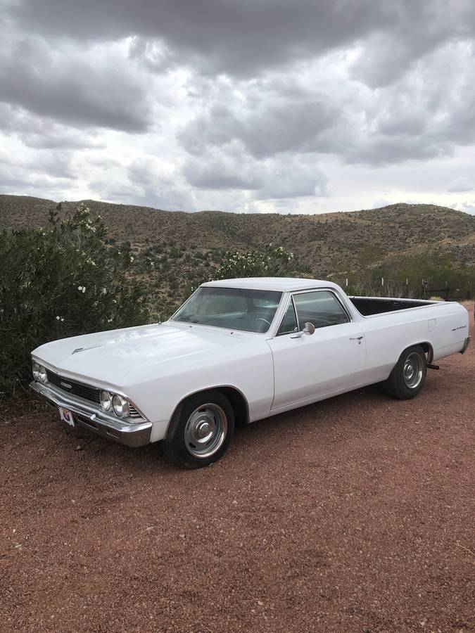 Chevrolet-El-camino-1966-white