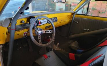Chevrolet-El-camino-1967-yellow-2