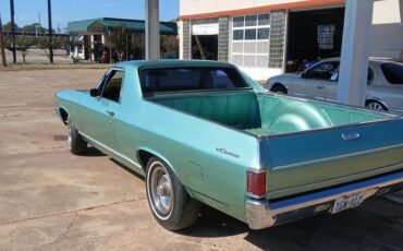 Chevrolet-El-camino-1968-green-3