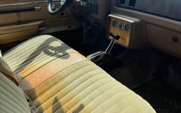 Chevrolet-El-camino-1985-orange-3