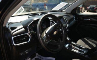Chevrolet-Equinox-2020-black-12