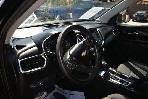 Chevrolet-Equinox-2020-black-12