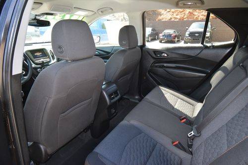 Chevrolet-Equinox-2020-black-13