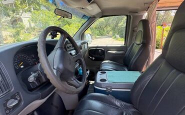 Chevrolet-Express-1500-1988-white-18