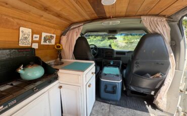 Chevrolet-Express-1500-1988-white-5