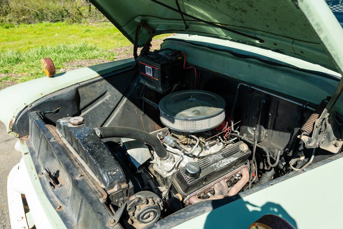 Chevrolet-Flatbed-1957-green-11