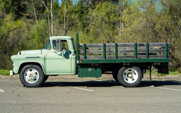 Chevrolet-Flatbed-1957-green-3