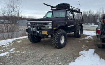 Chevrolet-Flatbed-diesel-1984-black-2