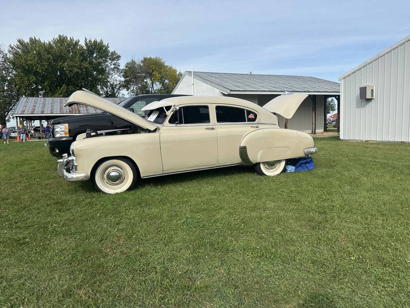 Chevrolet-Fleetline-1950-11