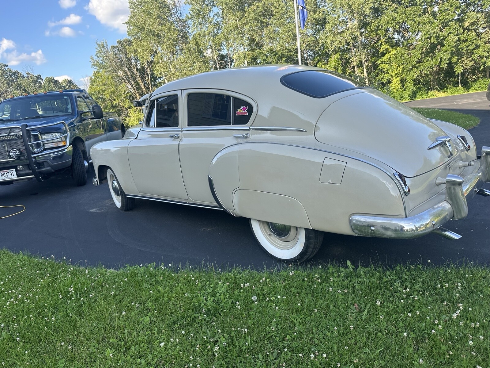 Chevrolet-Fleetline-1950-9