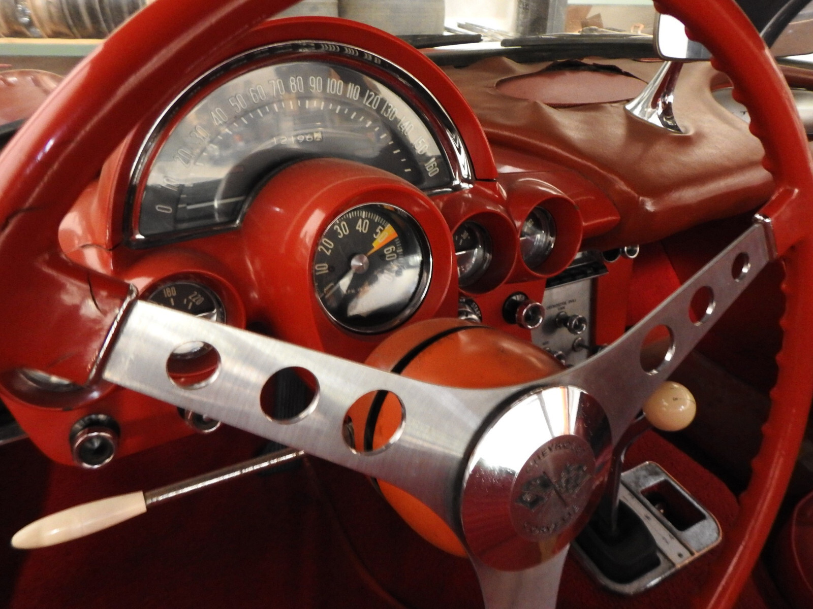 Chevrolet-Fuel-Injected-Corvette-1959-Convertible-Roadster-W-Hardtop-11