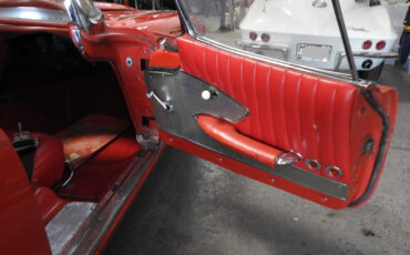 Chevrolet-Fuel-Injected-Corvette-1959-Convertible-Roadster-W-Hardtop-15