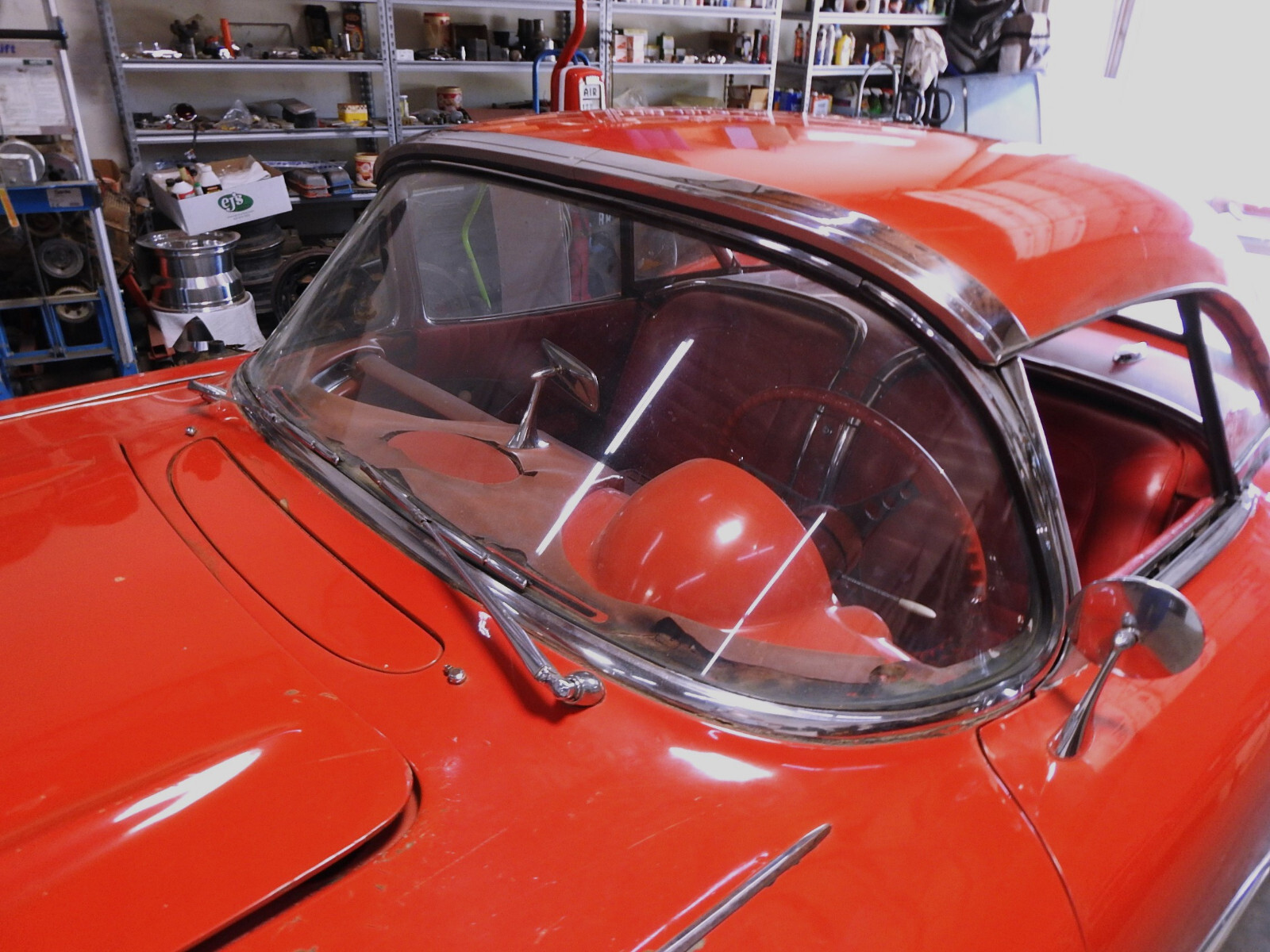 Chevrolet-Fuel-Injected-Corvette-1959-Convertible-Roadster-W-Hardtop-16