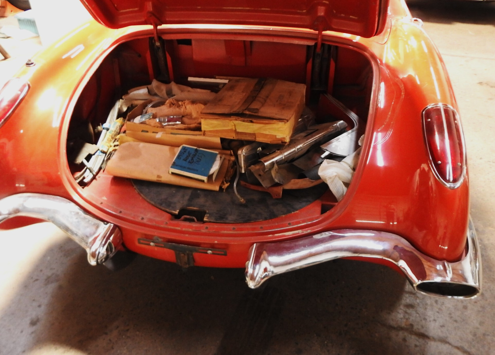 Chevrolet-Fuel-Injected-Corvette-1959-Convertible-Roadster-W-Hardtop-25