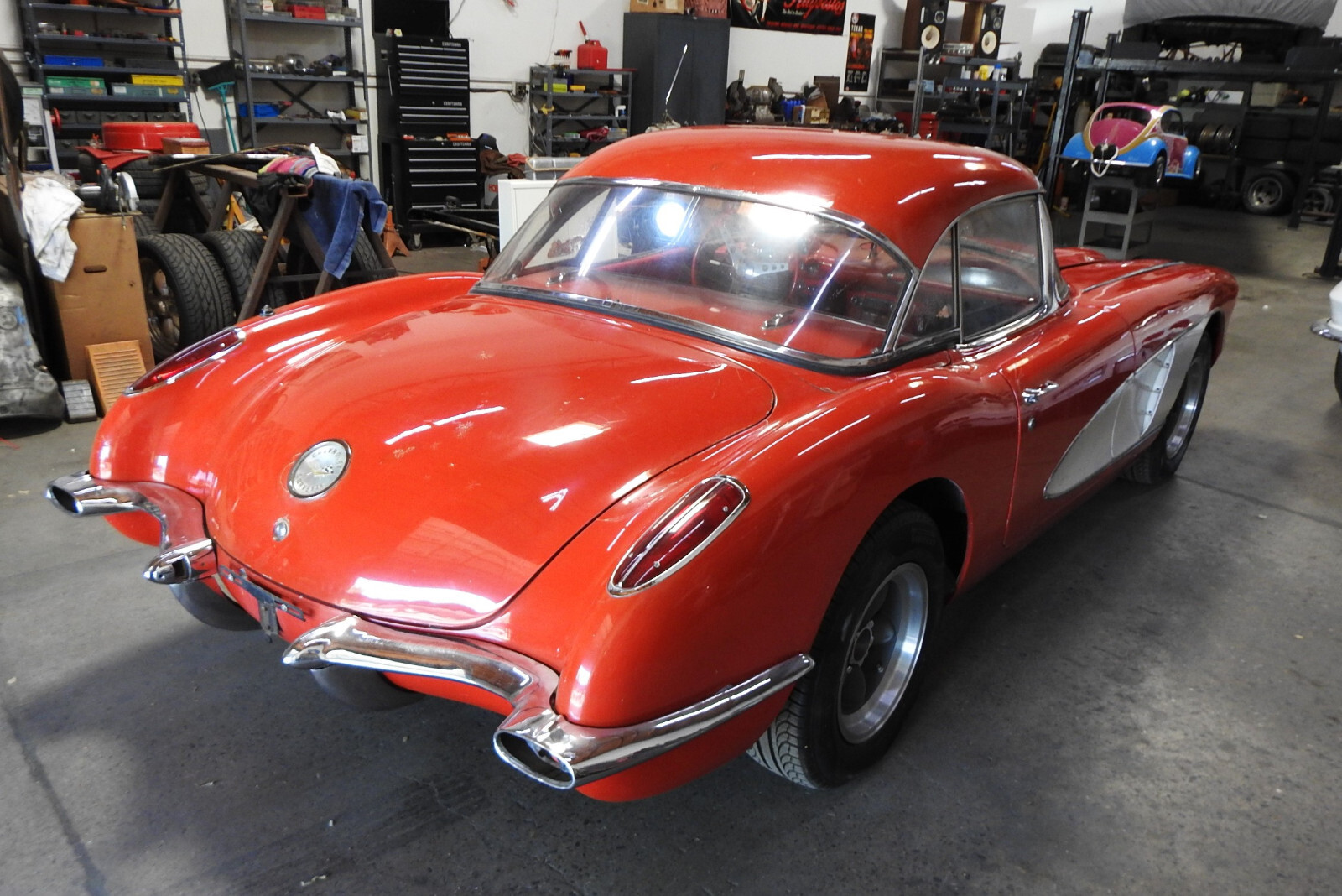 Chevrolet-Fuel-Injected-Corvette-1959-Convertible-Roadster-W-Hardtop-3