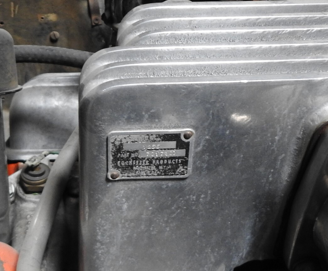 Chevrolet-Fuel-Injected-Corvette-1959-Convertible-Roadster-W-Hardtop-7