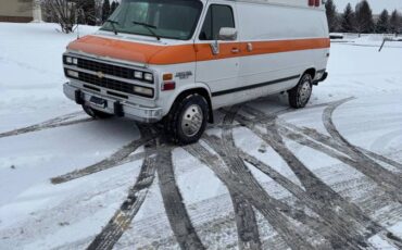 Chevrolet-G-30-1994-white-1