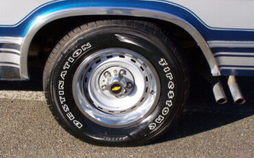 Chevrolet-G20-Van-1981-MinivanVan-12