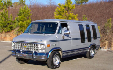 Chevrolet-G20-Van-1981-MinivanVan-2