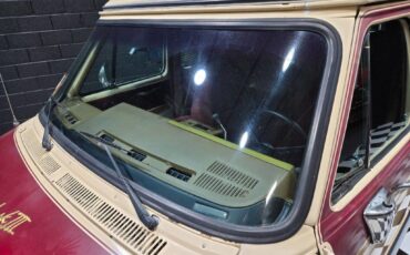 Chevrolet-G20-Van-1988-MinivanVan-9