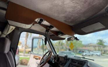 Chevrolet-G20-Van-1988-Van-10