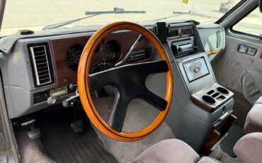 Chevrolet-G20-Van-1988-Van-11