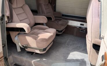 Chevrolet-G20-Van-1988-Van-16