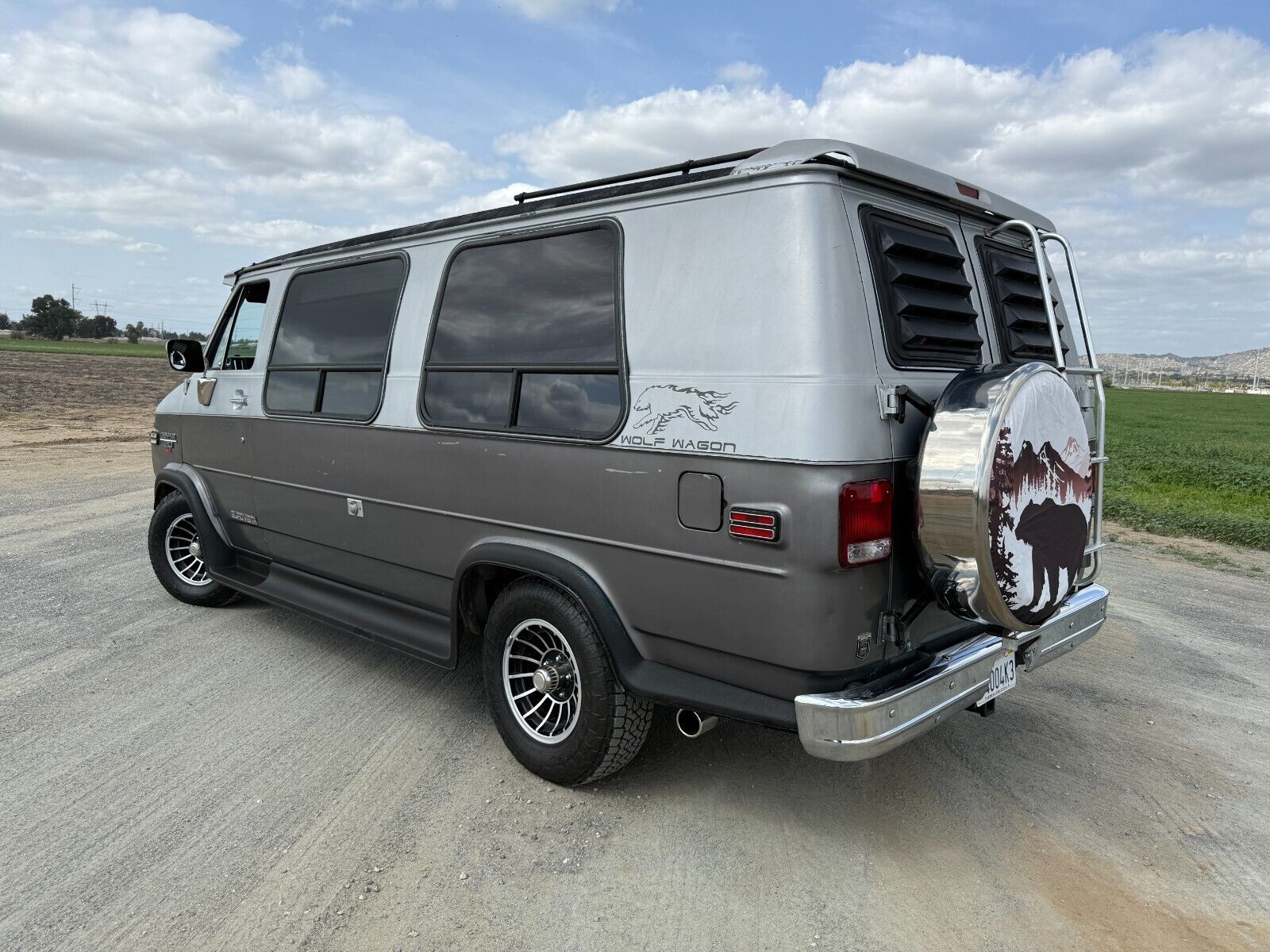 Chevrolet-G20-Van-1988-Van-4