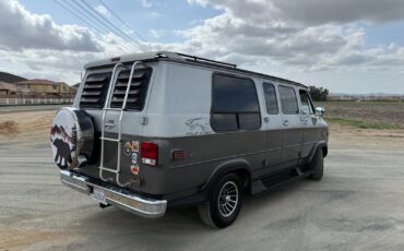 Chevrolet-G20-Van-1988-Van-6