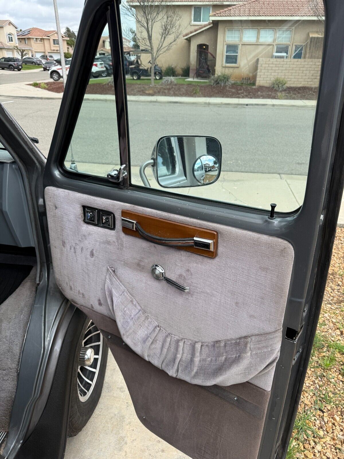 Chevrolet-G20-Van-1988-Van-8