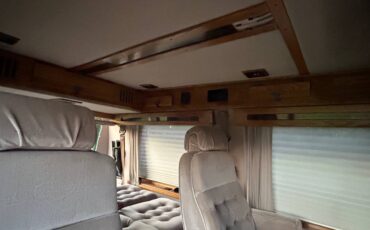 Chevrolet-G20-classic-conversion-van-1994-green-17