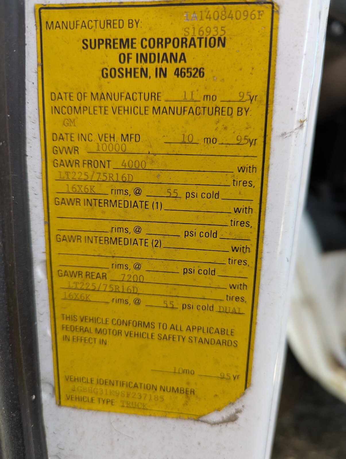 Chevrolet-G30-1995-4