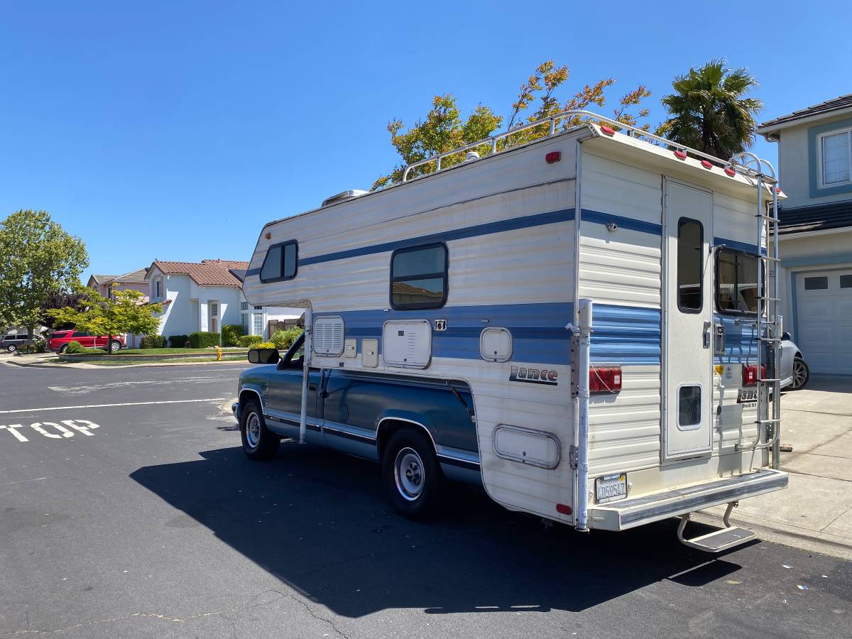Chevrolet-Gmt-400-34-ton-nominal-1990-blue-2