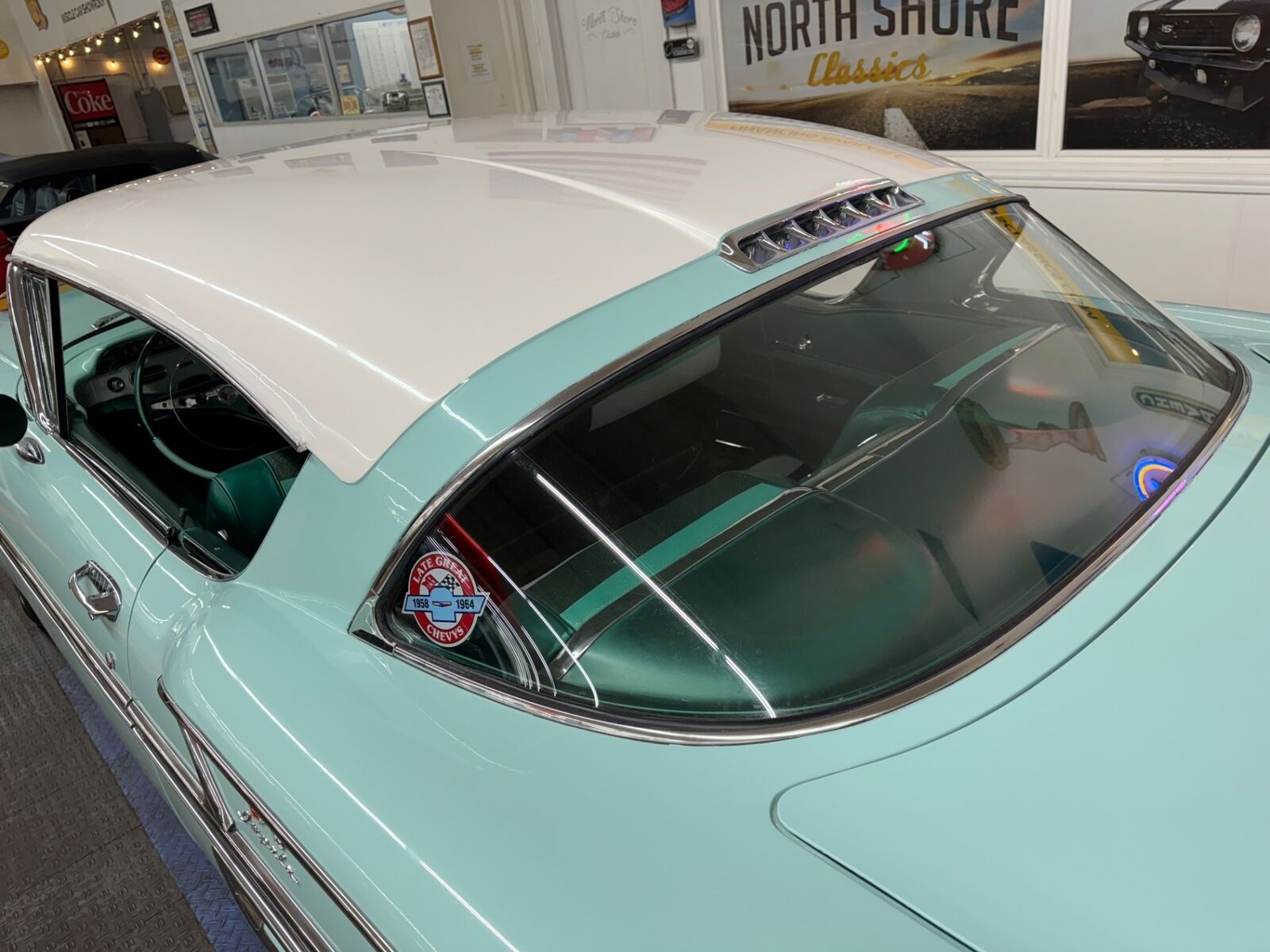Chevrolet-Impala-1958-2-Door-13