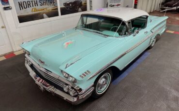 Chevrolet-Impala-1958-2-Door-15
