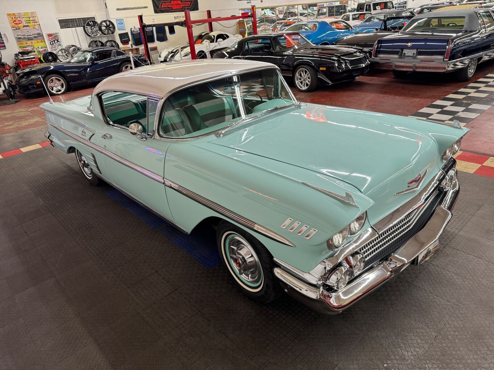 Chevrolet-Impala-1958-2-Door-18