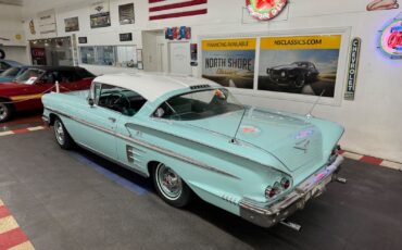 Chevrolet-Impala-1958-2-Door-2