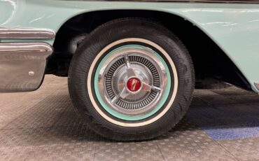 Chevrolet-Impala-1958-2-Door-26