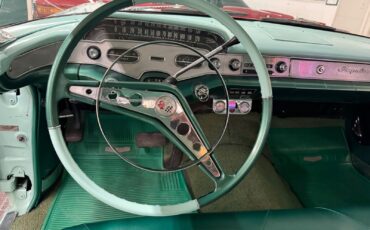 Chevrolet-Impala-1958-2-Door-33