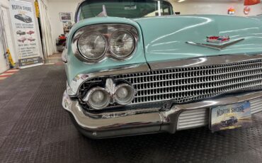 Chevrolet-Impala-1958-2-Door-7