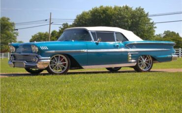 Chevrolet-Impala-1958-Convertible-1