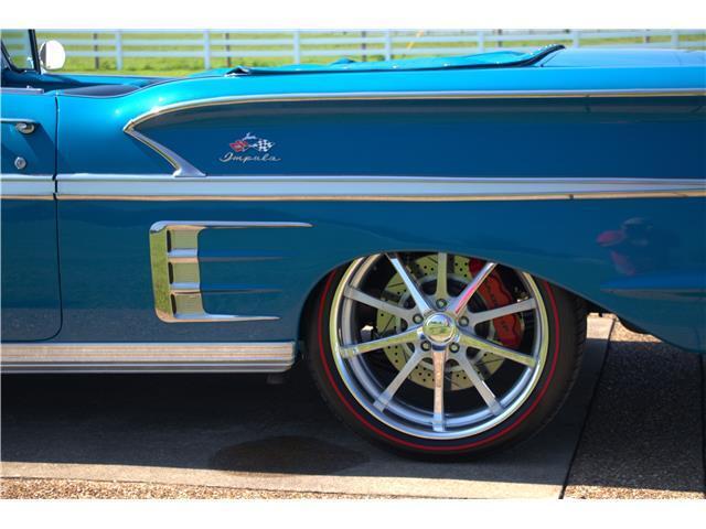 Chevrolet-Impala-1958-Convertible-12