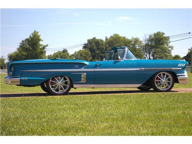 Chevrolet-Impala-1958-Convertible-13