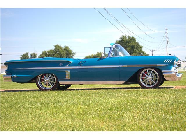Chevrolet-Impala-1958-Convertible-24