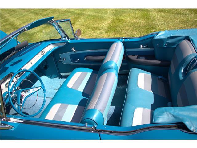 Chevrolet-Impala-1958-Convertible-33