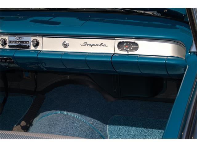 Chevrolet-Impala-1958-Convertible-34