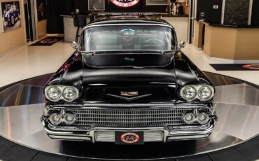 Chevrolet-Impala-1958-Coupe-8